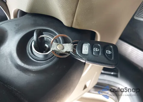 2013 Hyundai Elantra Gls z USA, uszkodzony, nr VIN 5NPDH4AEXDH371736